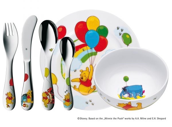 Winnie the Pooh set of cutlery and bowls